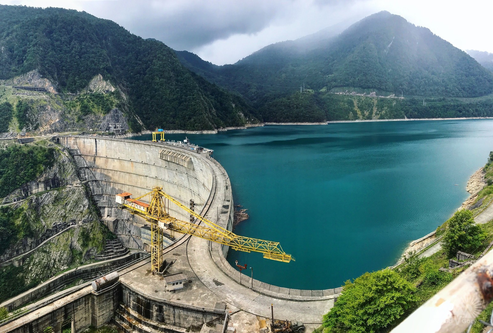 Ингурское водохранилище