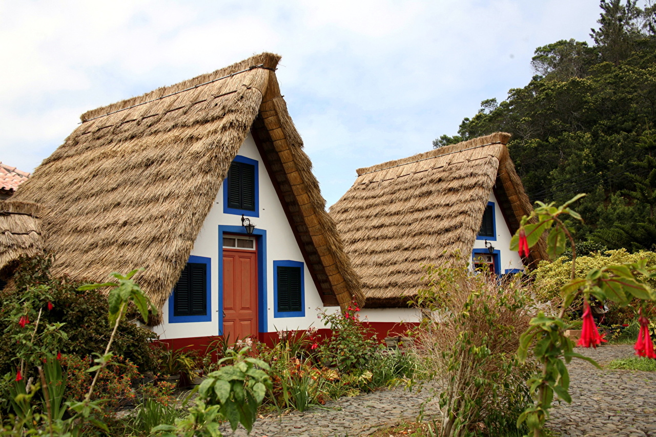 Традиционные дома города Сантана, Мадейра