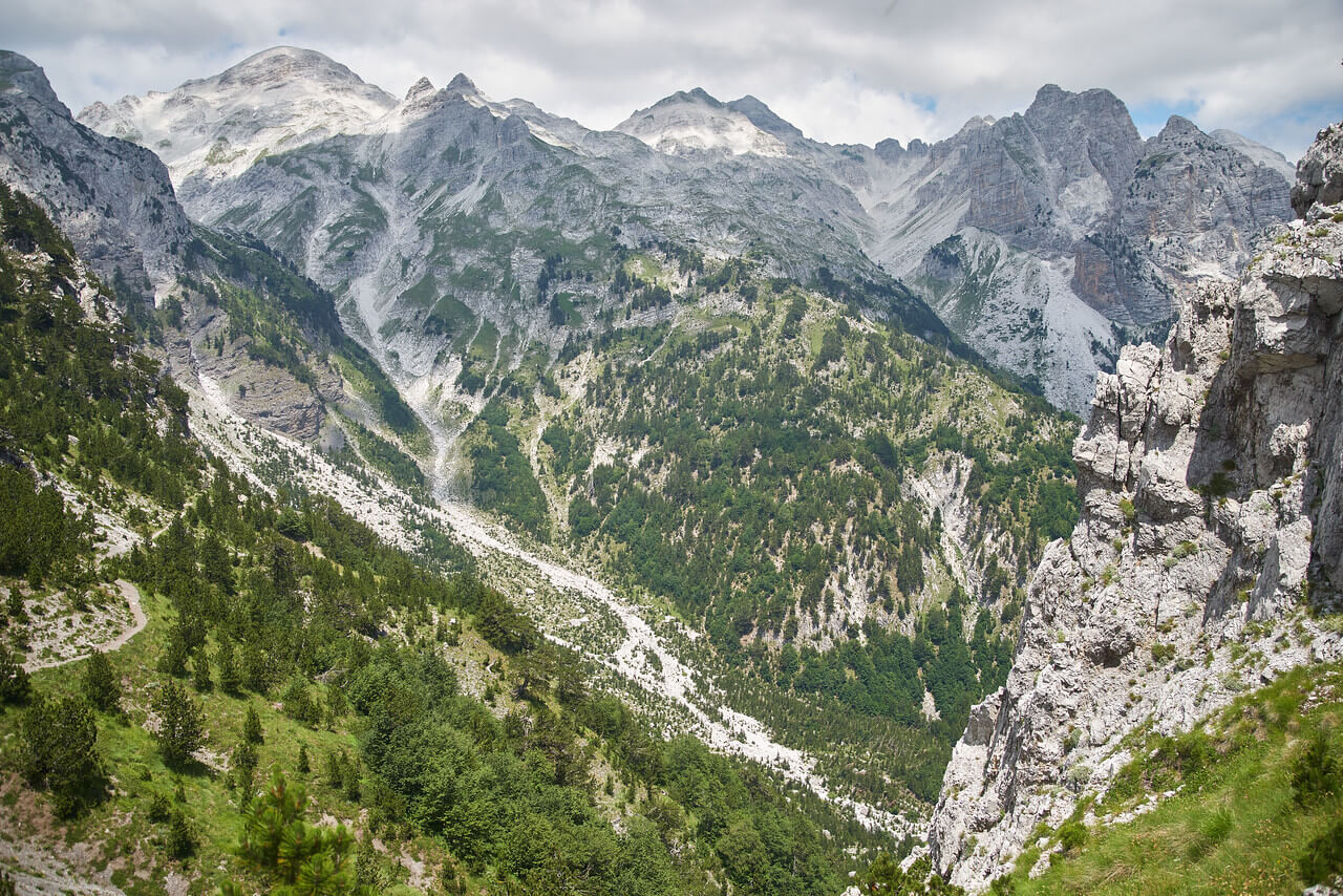 Мая Єзерце - найвища гора Чорногорії і Албанії
