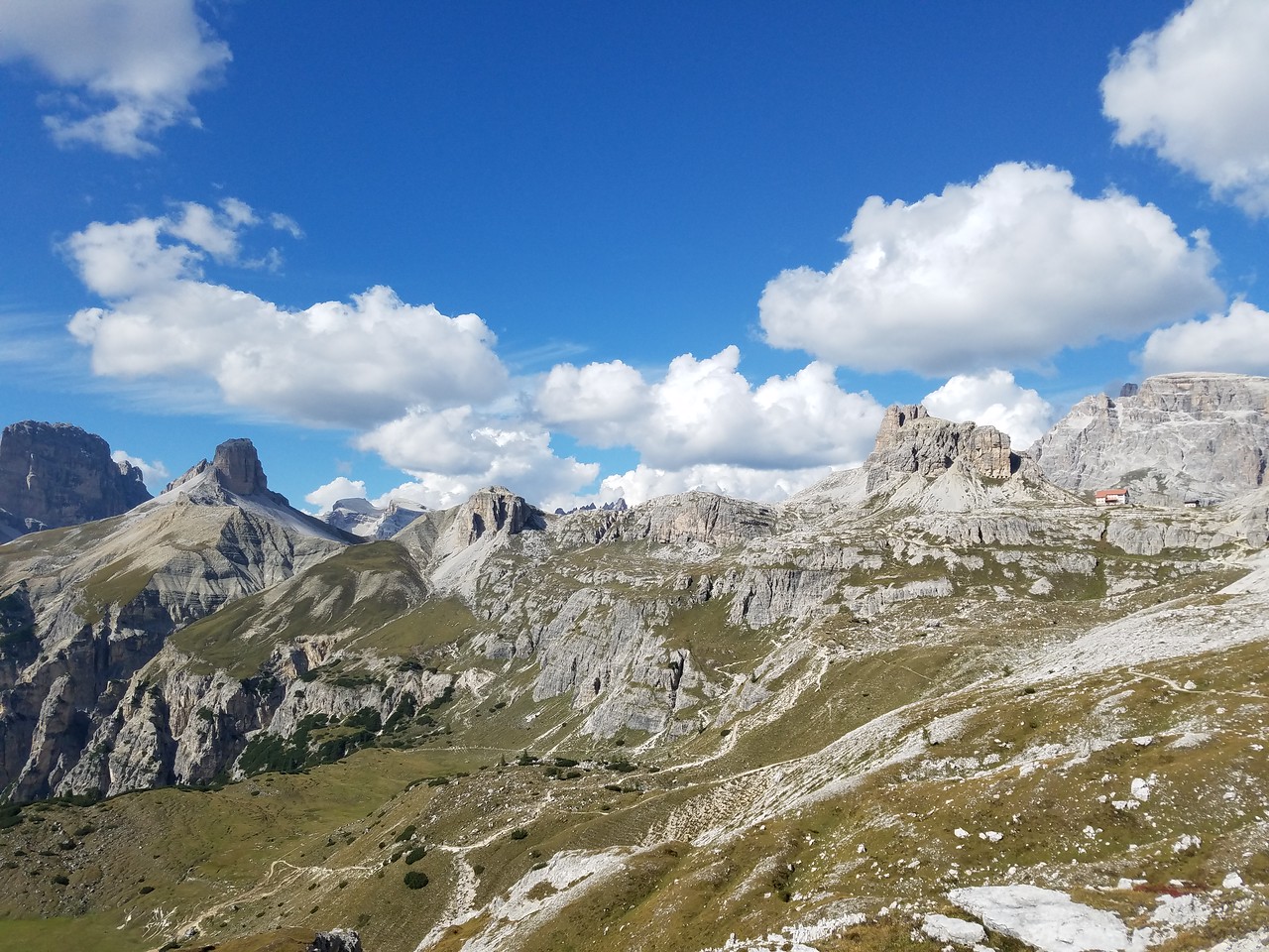 Приют Лаваредо