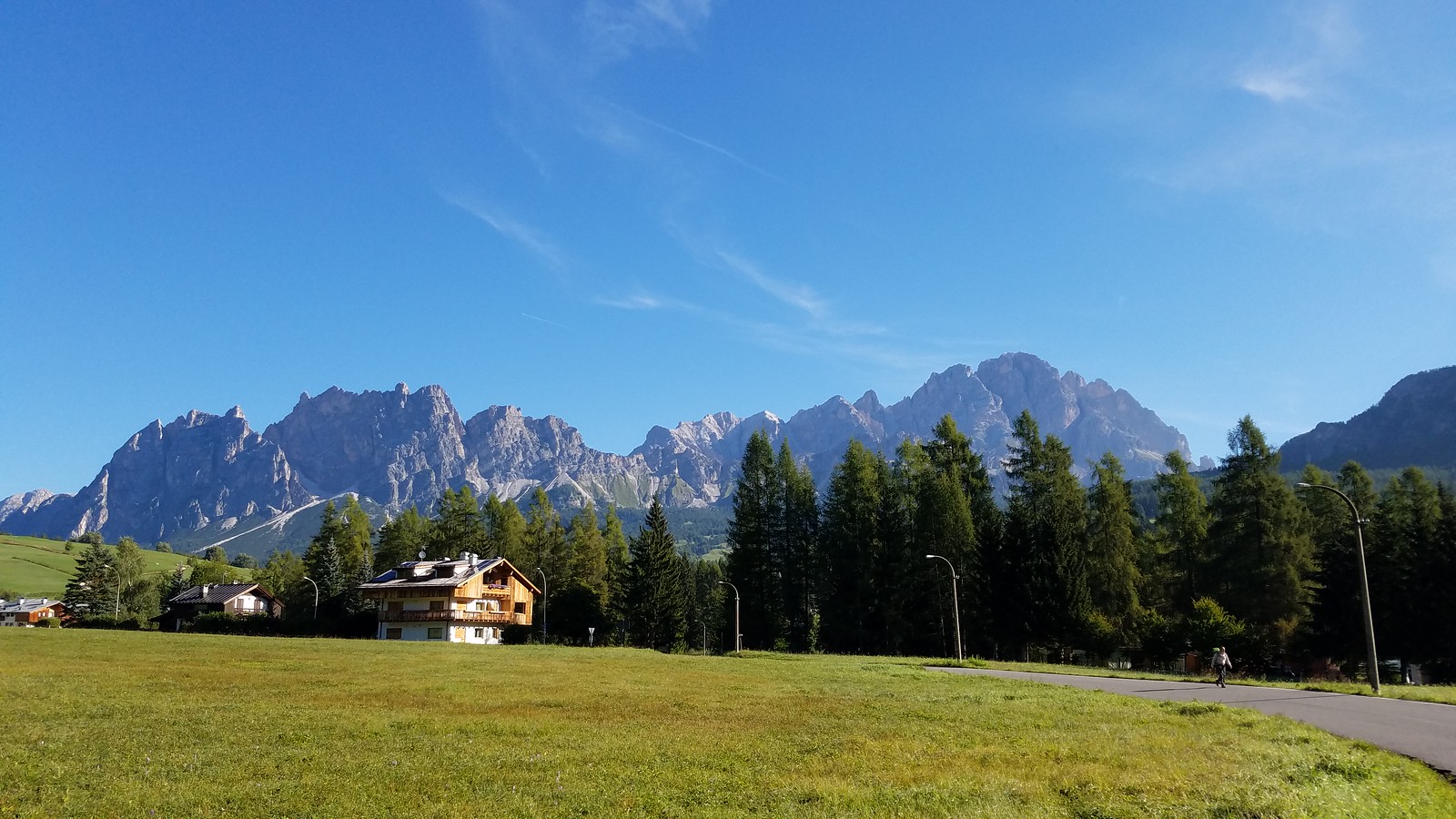 Початок трекінга. Околиці Кортіни