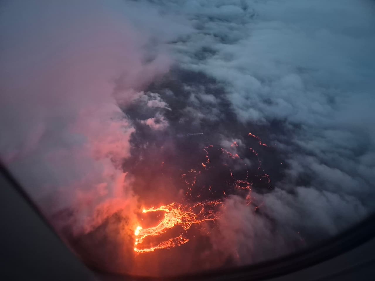 лава в Ісландії