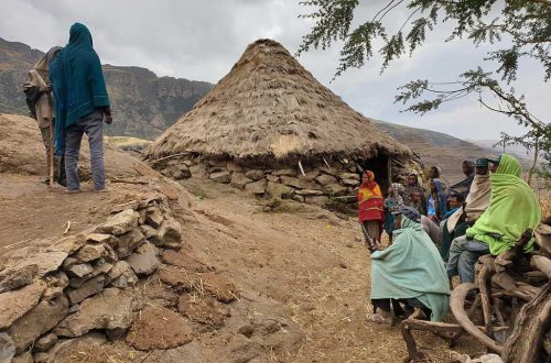 Деревня Амбиква - как живут люди в горах Эфиопии