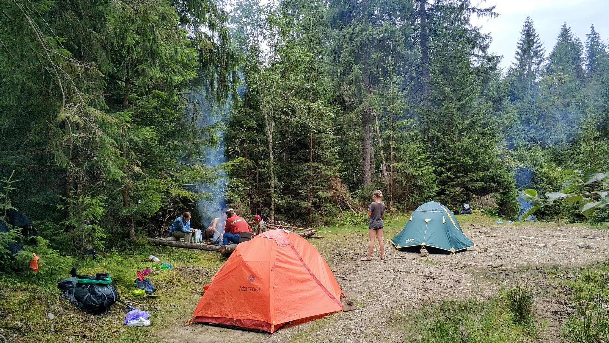 Лагерь в походе по Карпатам
