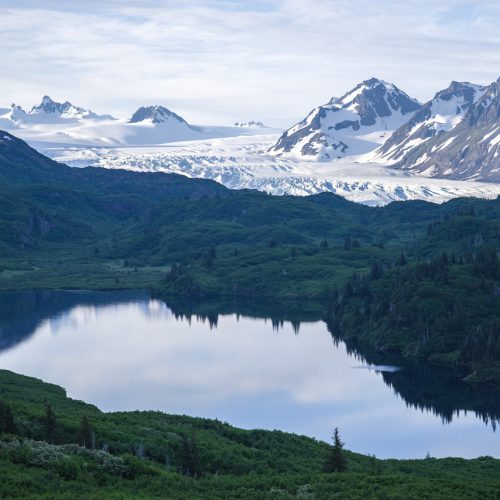 Озеро Емеральд Аляска