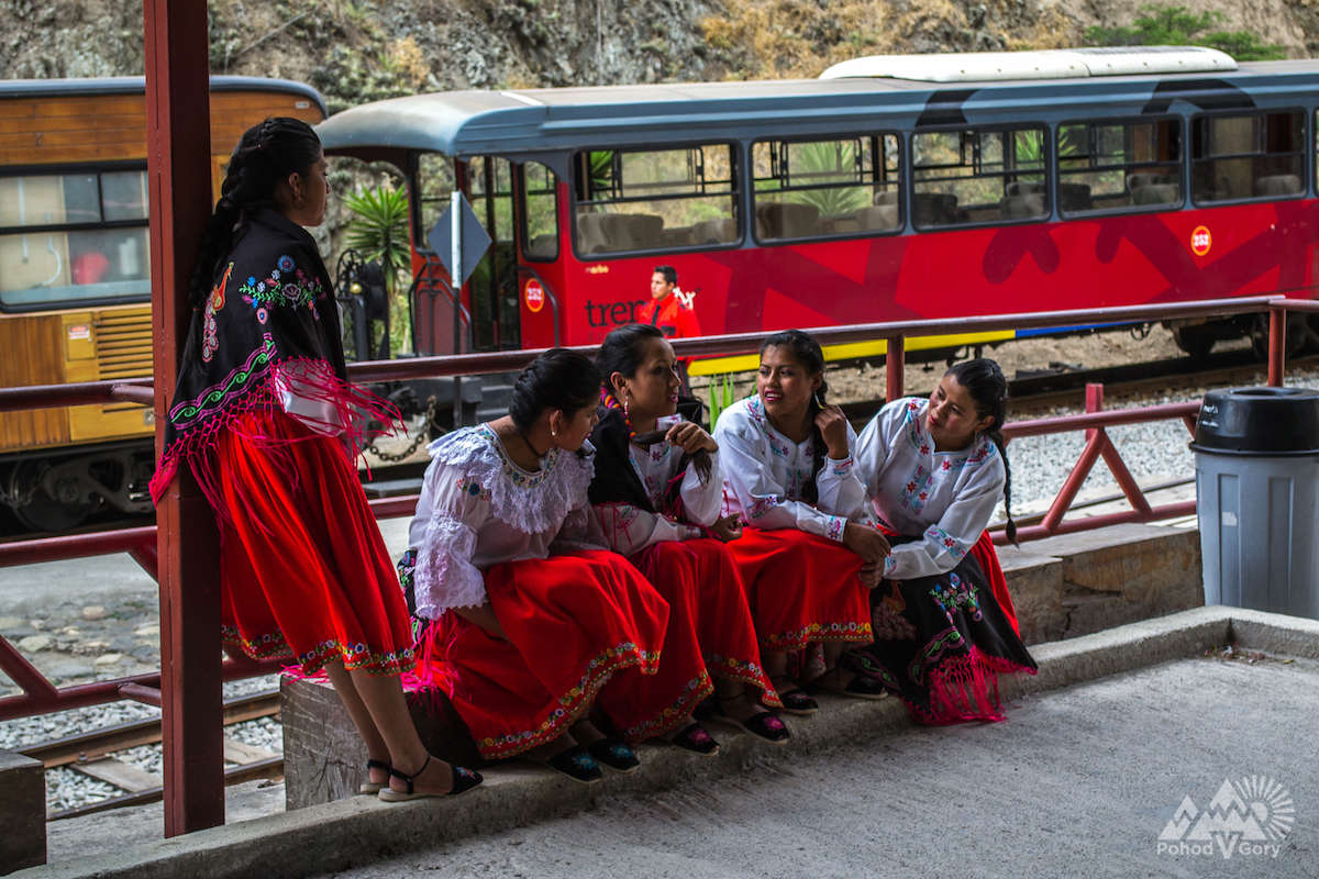«Ніс Диявола» станція в Еквадорі