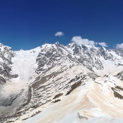 Перевал Чхутнієрі на травневі