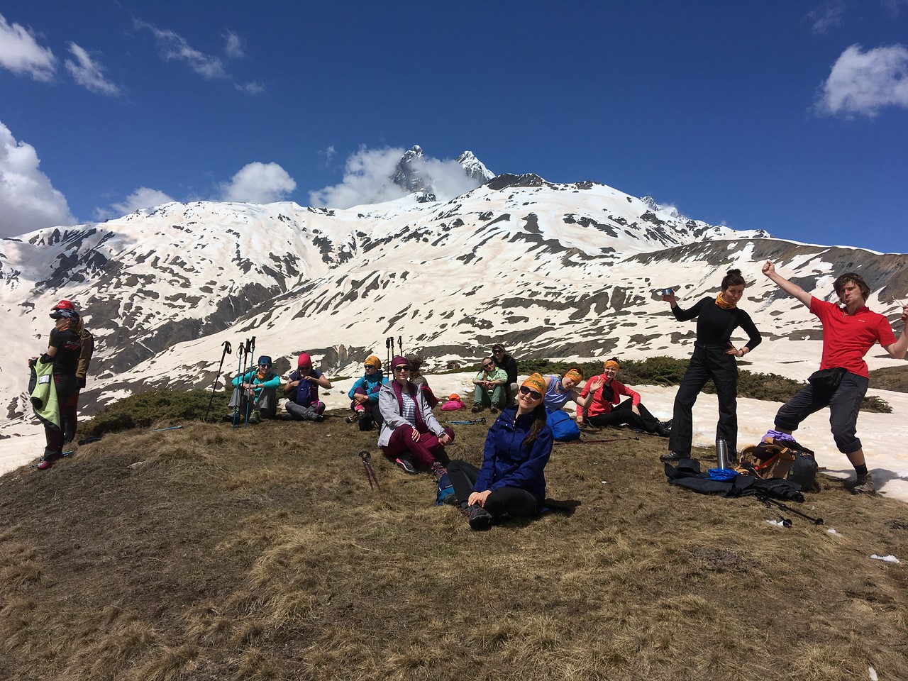 Група на радіальному виході до озер Корульді