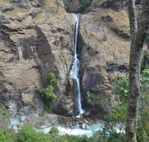 Водопады возле Аннапурны