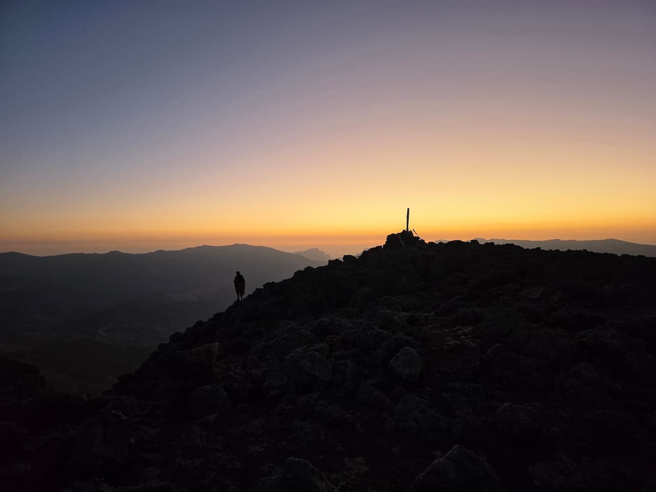 Світанок в Сімеїнських горах
