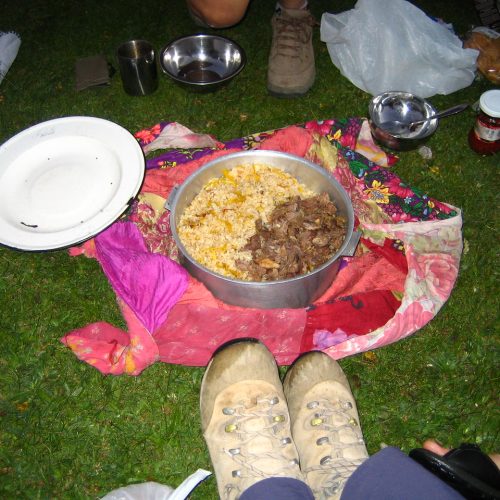 Вечеря в поході в Фанських горах