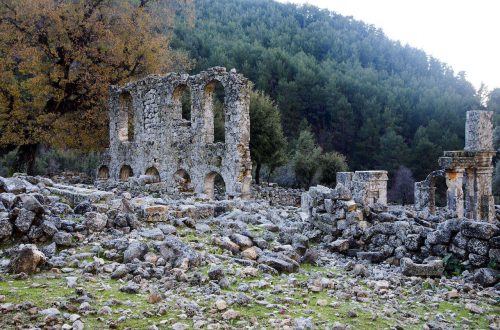 Старая церковь - Алакилише