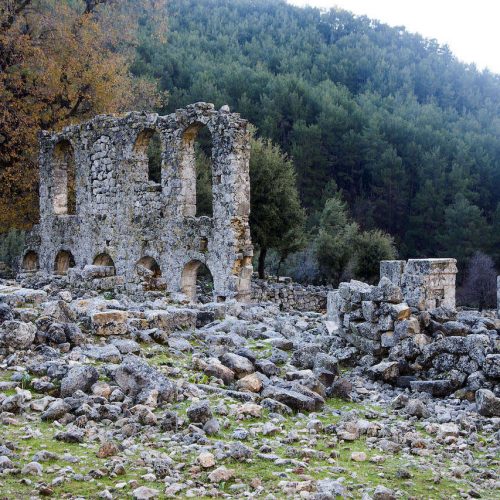 Старая церковь - Алакилише