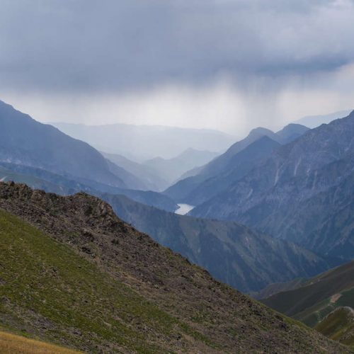 озеро Кара-Суу поход в Киргизии