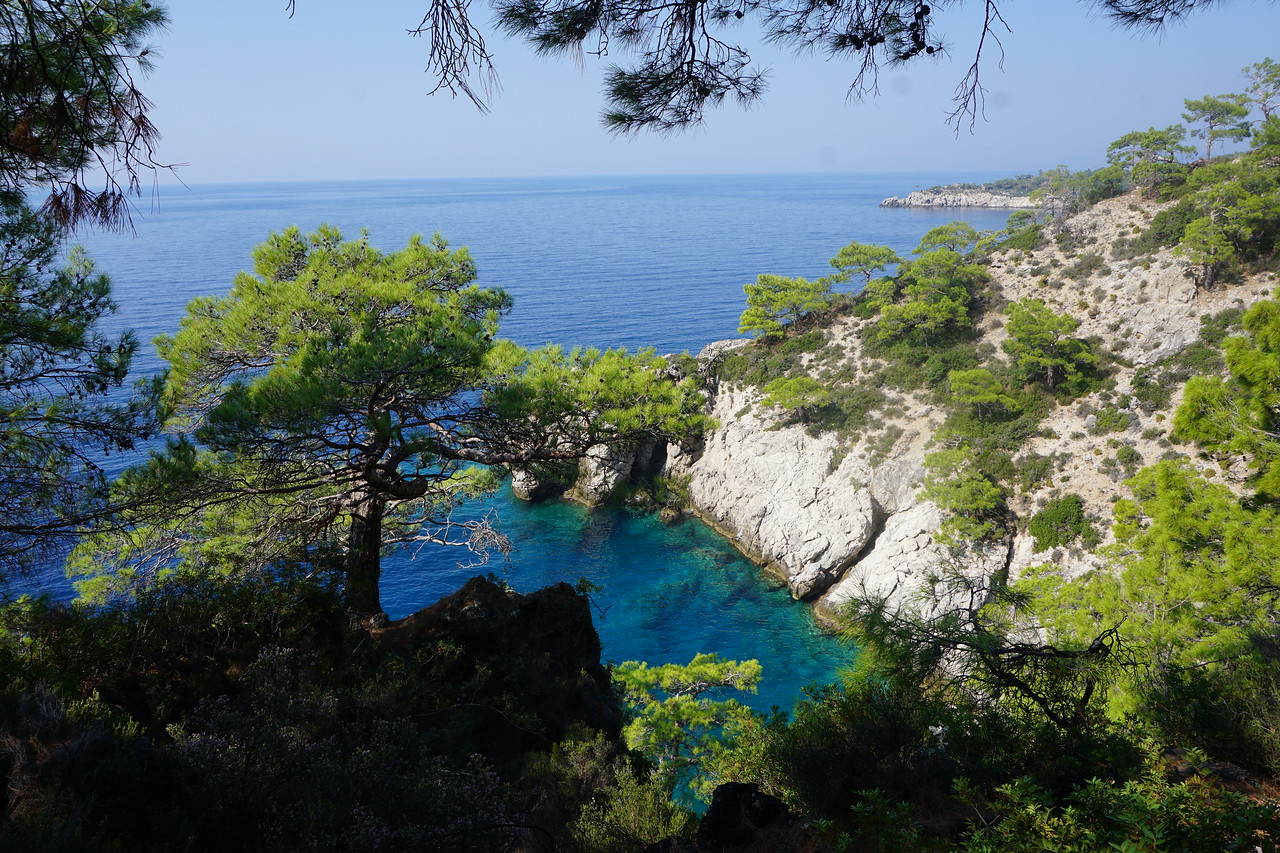Бухта на Ликийской тропе без рюкзаков