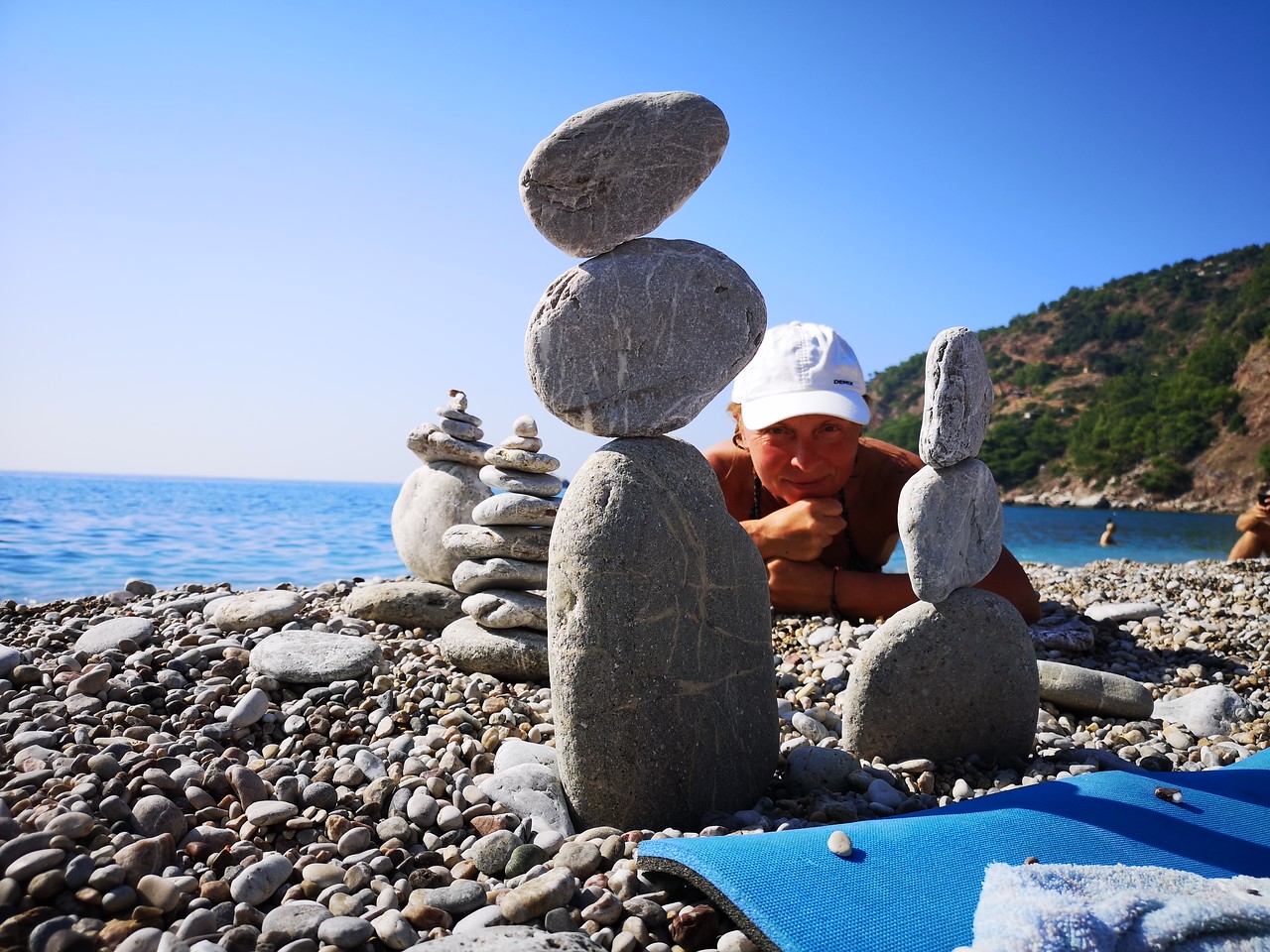 Туристка парамонова Ольга на пляже в Турции