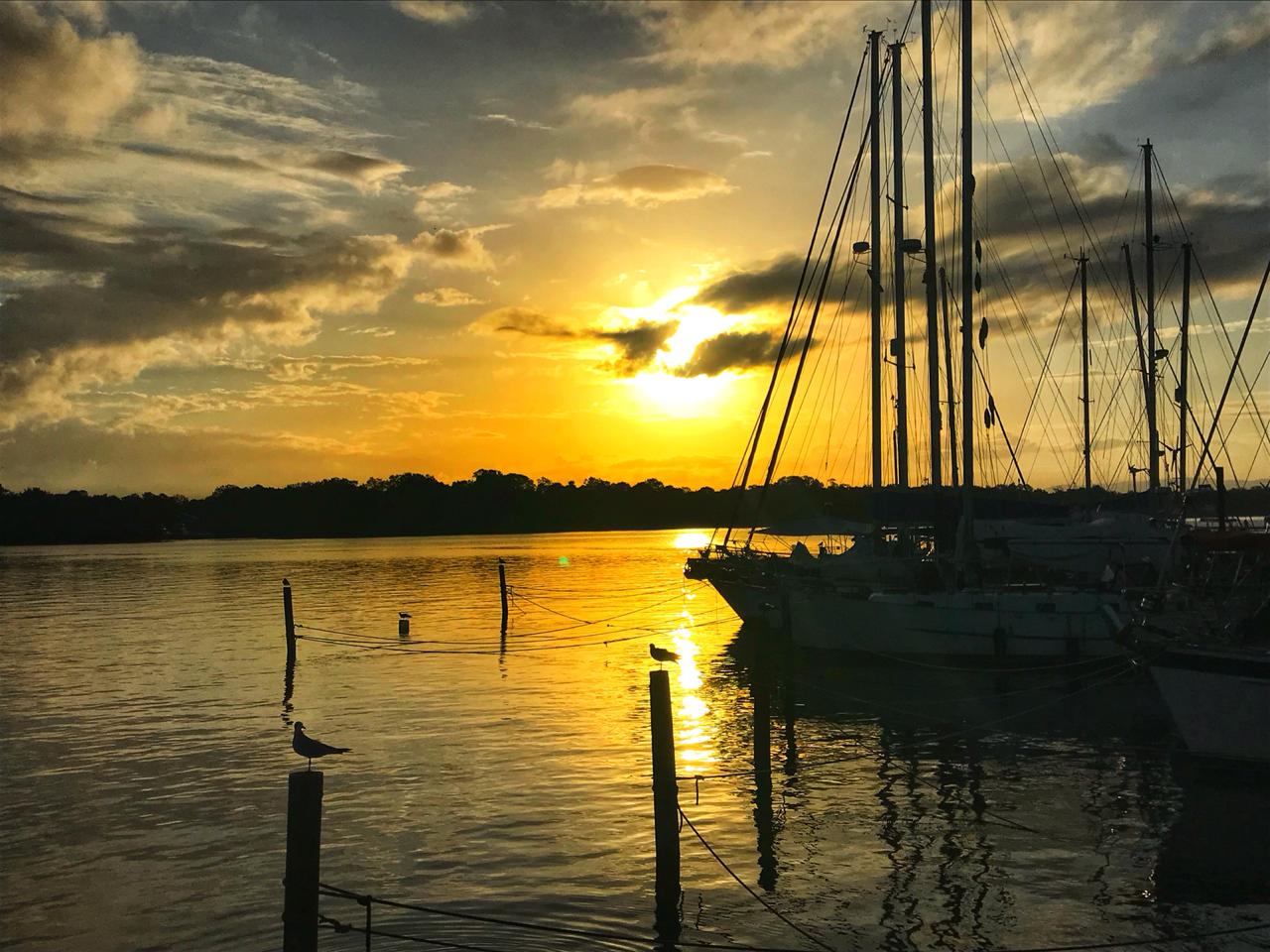 Закат на Рио-Дульче