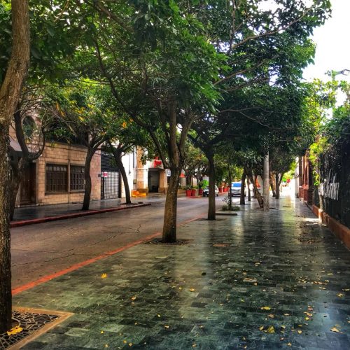 вулиця Флорес, Гватемала