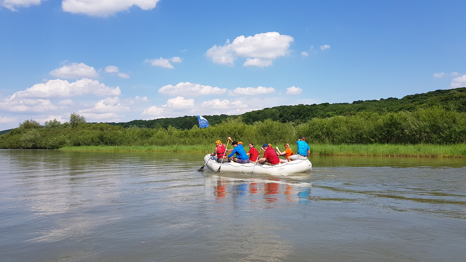 Водный поход по реке Днестр в Карпатах