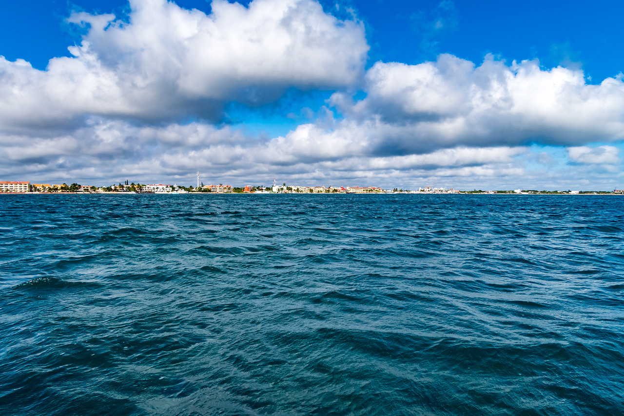 Карибське море