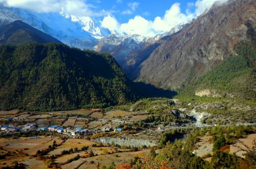 Долина в Непале