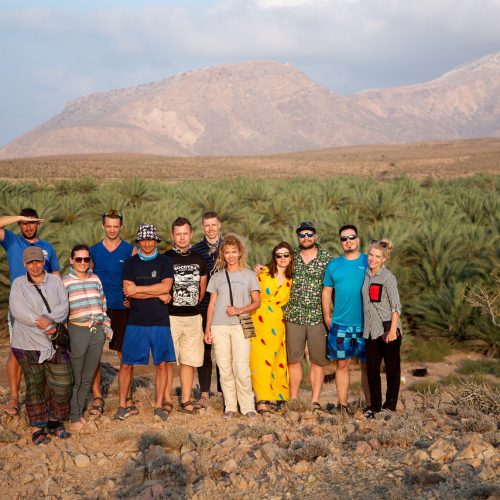 Группа на солончаке Ararhi на Сокотре