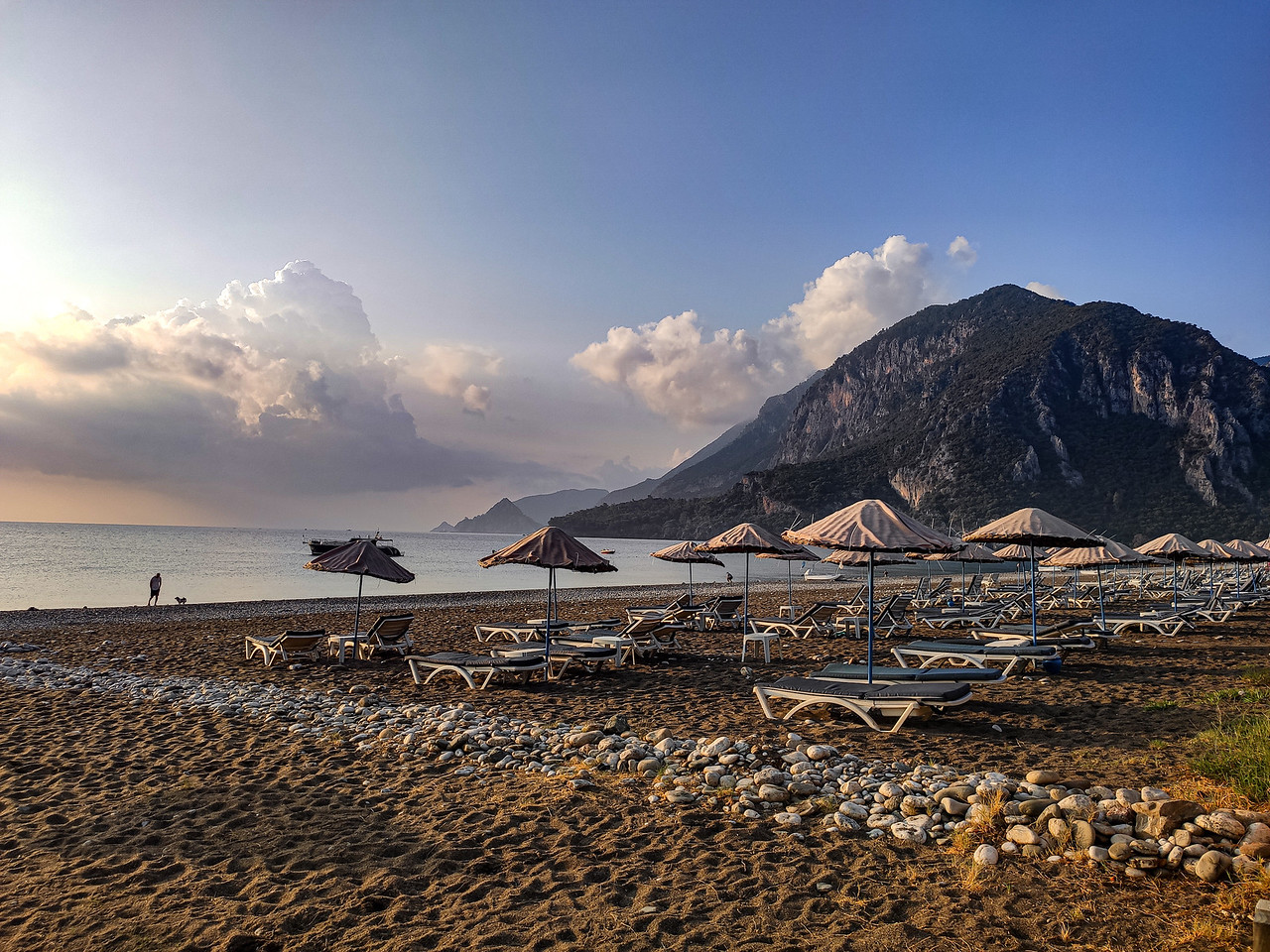 Пляж Чирали