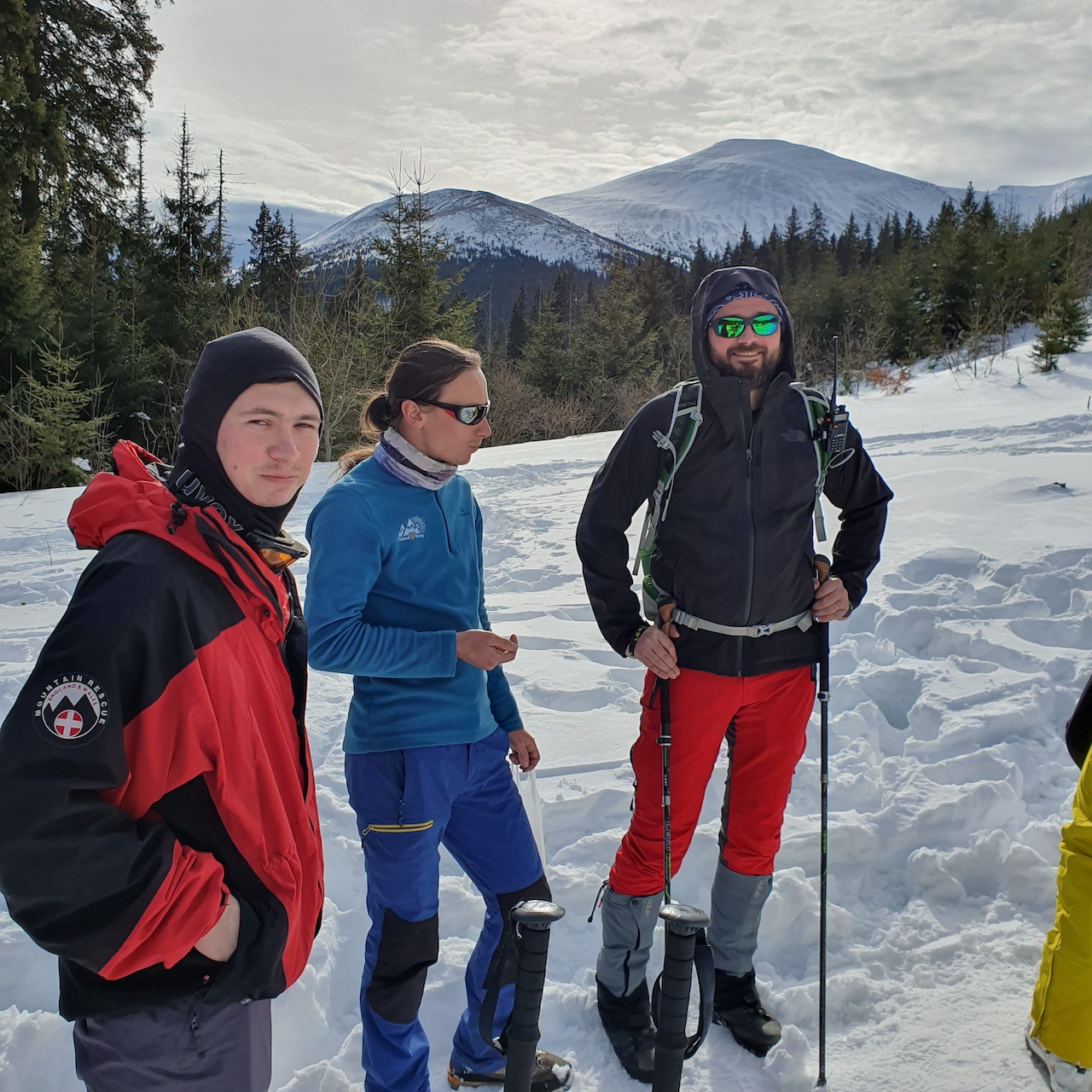 Pohid V Gory взимку на Петросі