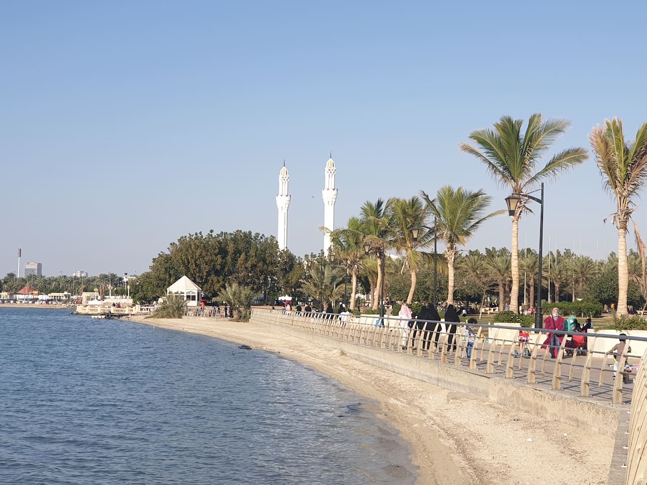 набережная в Джедде
