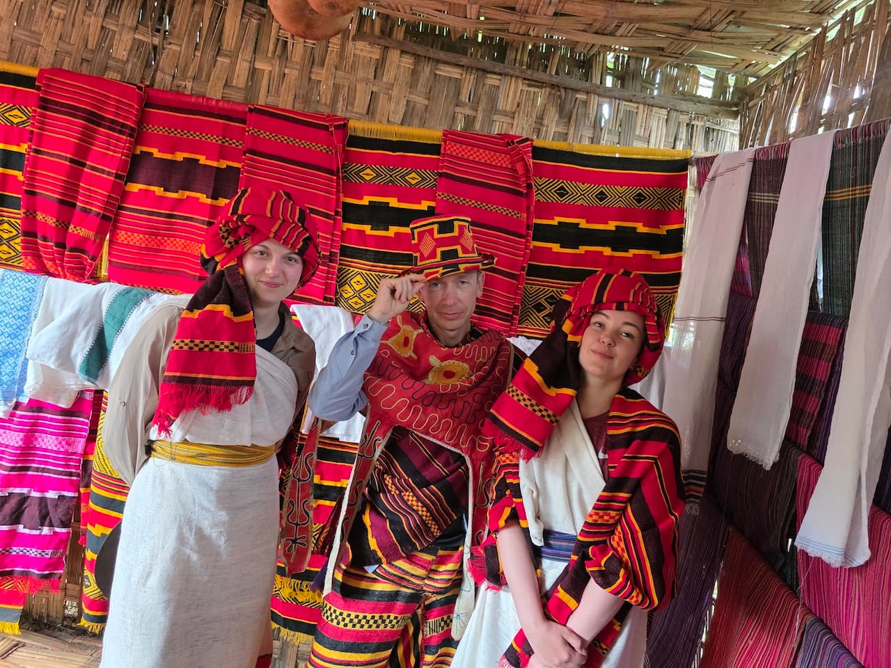 костюми племені Дорзе