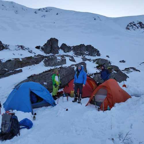 палатки Беребенескул зима
